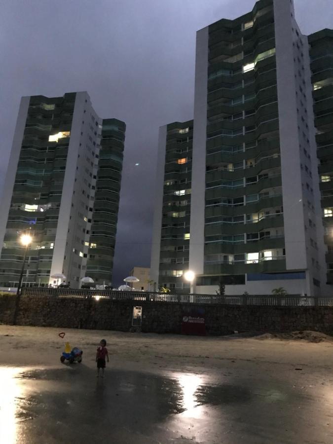 Apartamento Pe Na Areia Frente Para O Mar E Piscina Na Prainha Caraguatatuba Bagian luar foto