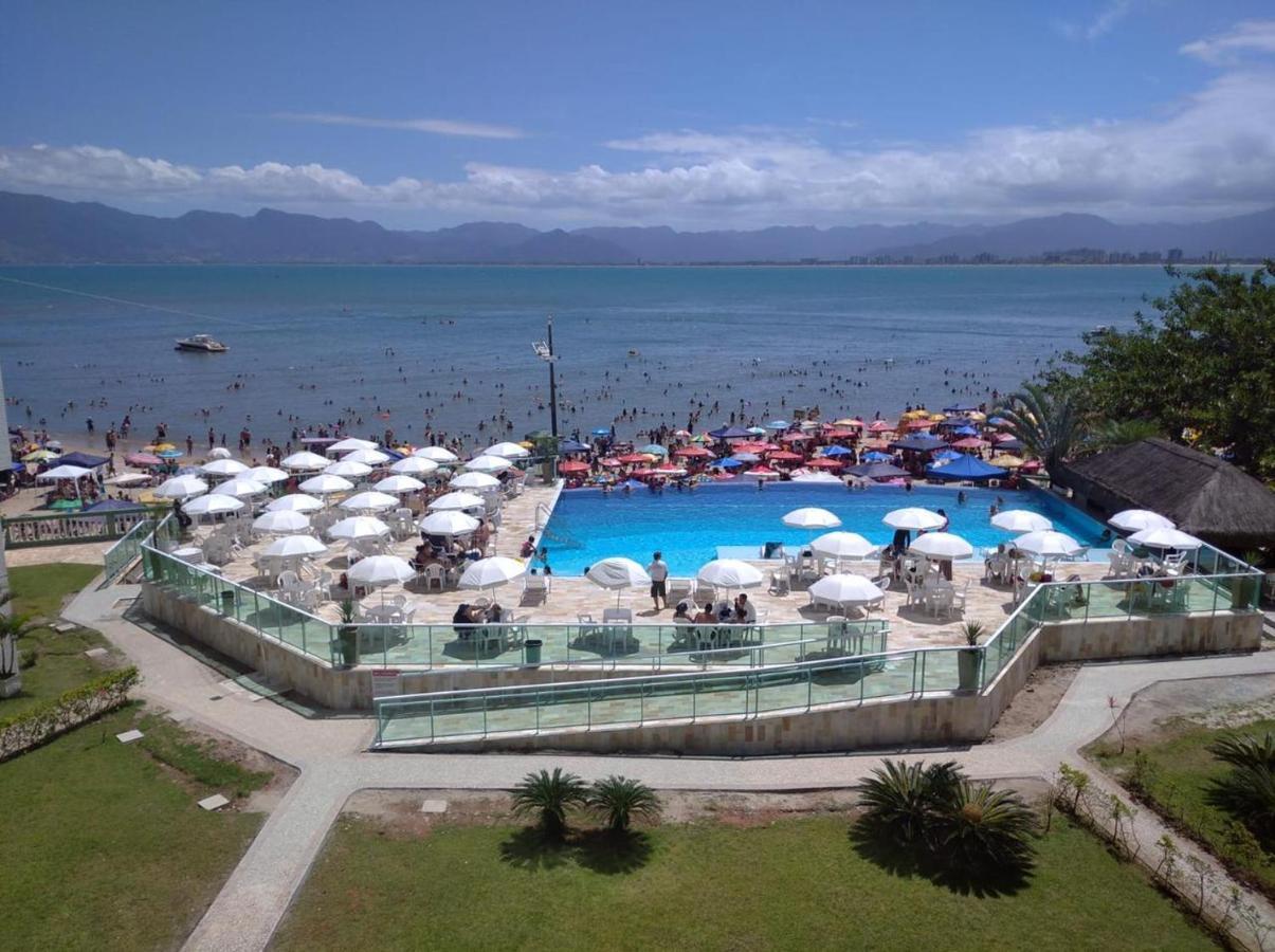 Apartamento Pe Na Areia Frente Para O Mar E Piscina Na Prainha Caraguatatuba Bagian luar foto