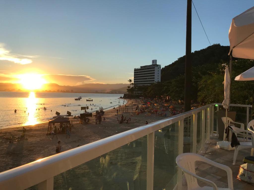 Apartamento Pe Na Areia Frente Para O Mar E Piscina Na Prainha Caraguatatuba Bagian luar foto